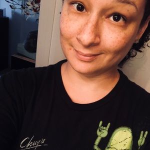 Meet your Posher, Nina